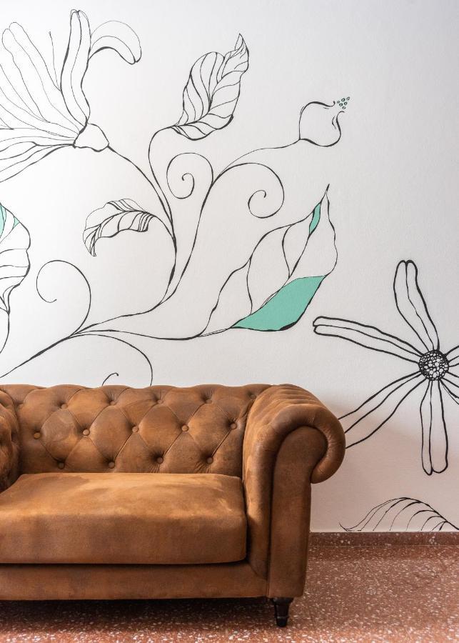 Hostal Jume - Urban Rooms Mahon  Bagian luar foto