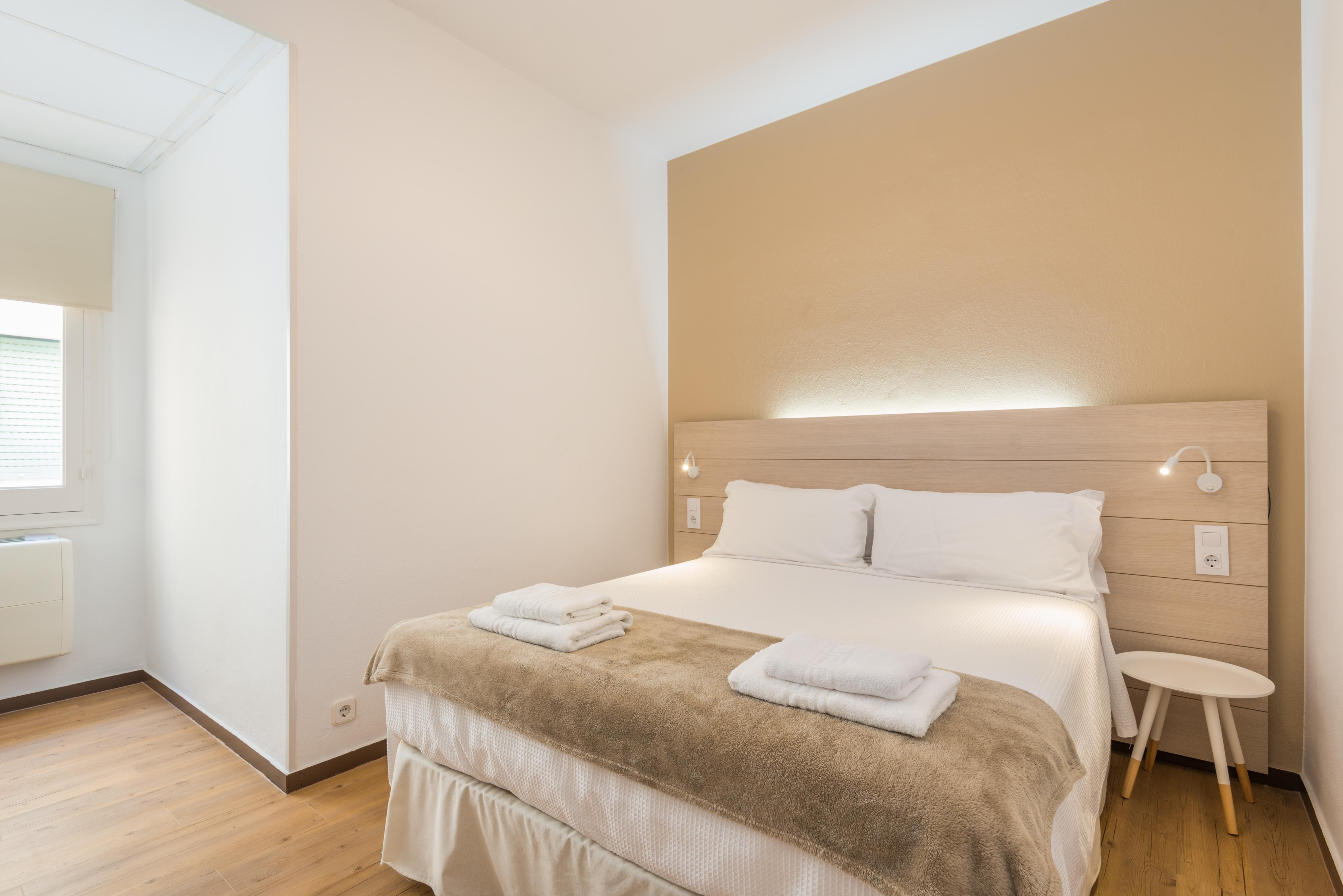 Hostal Jume - Urban Rooms Mahon  Bagian luar foto