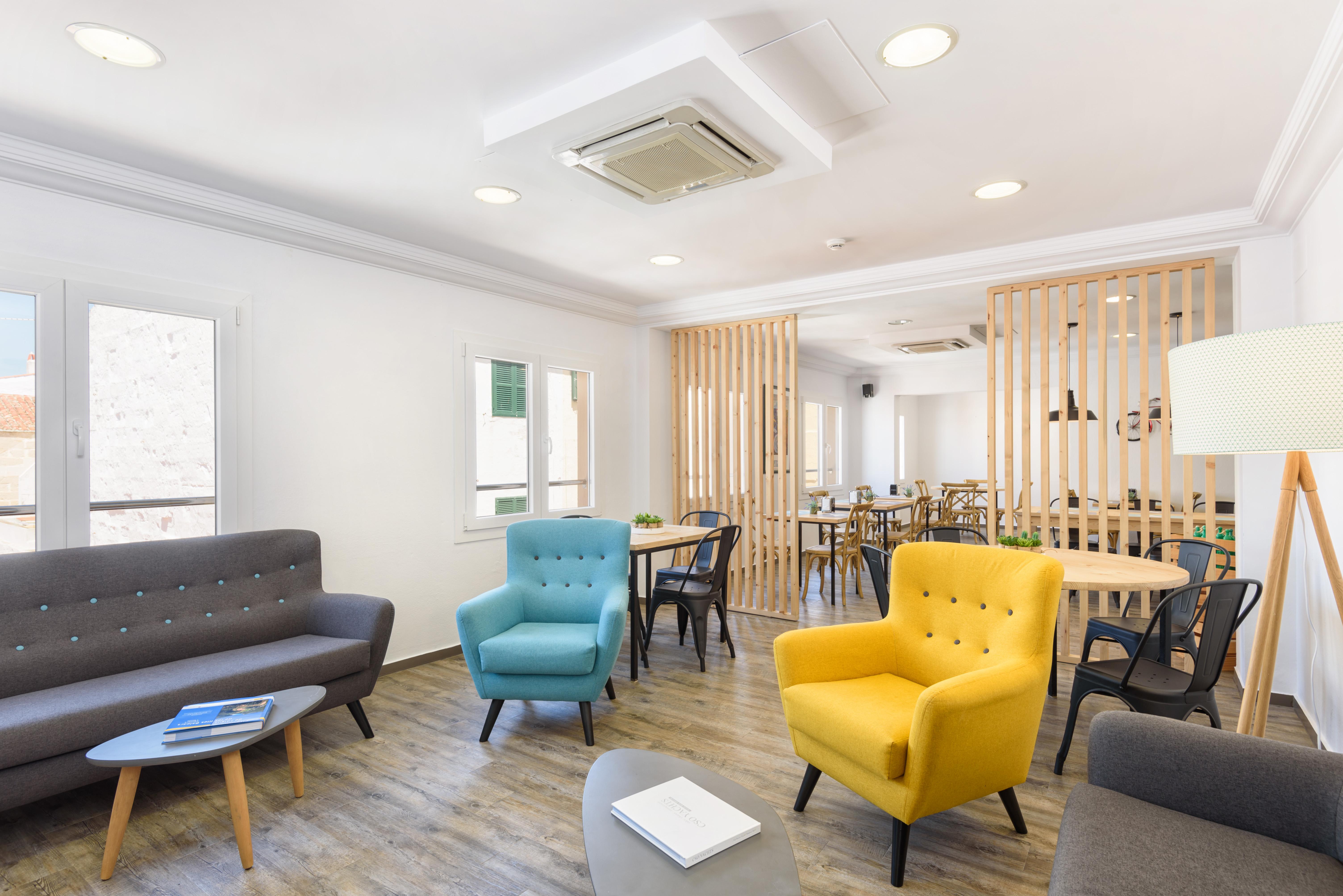 Hostal Jume - Urban Rooms Mahon  Bagian luar foto