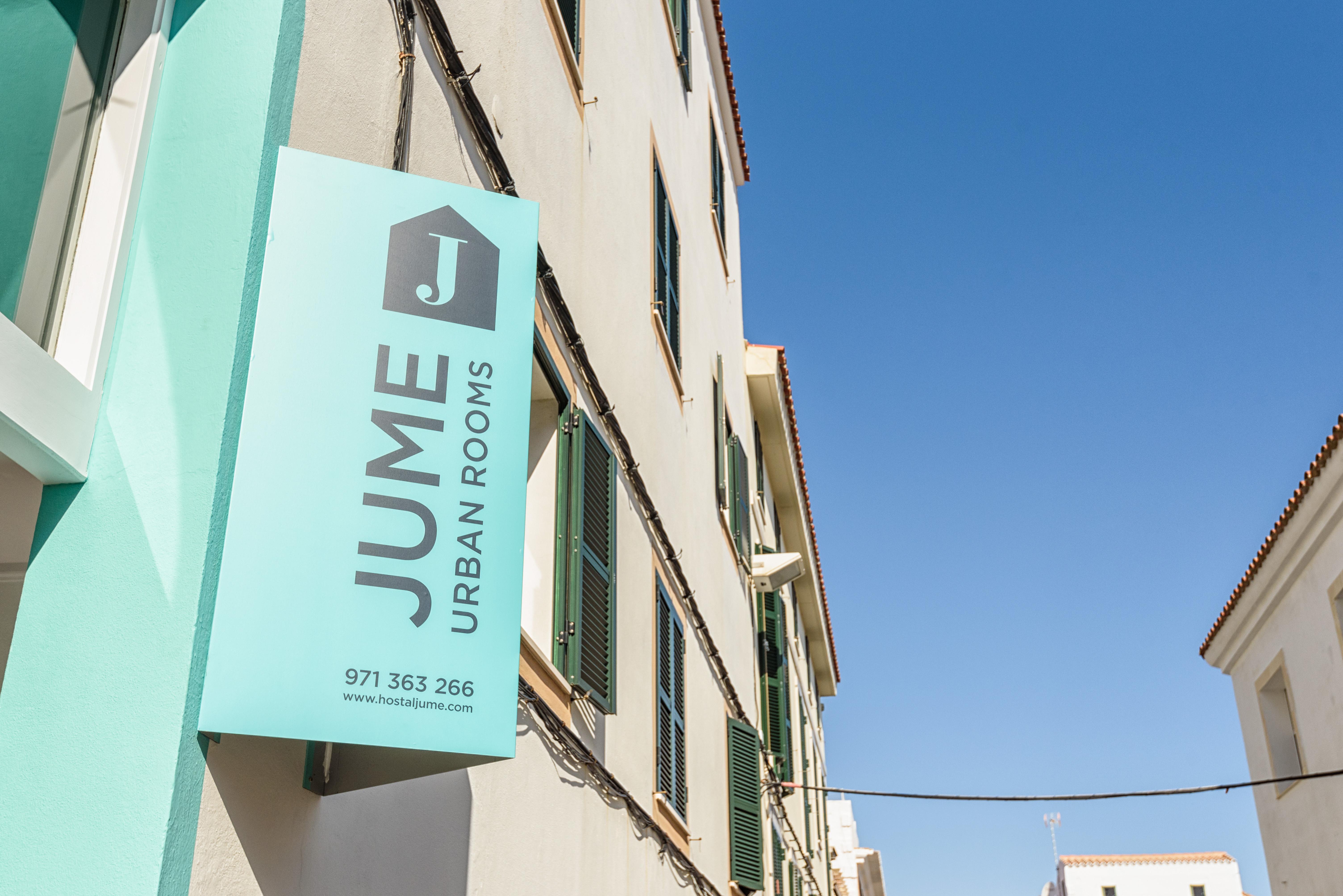Hostal Jume - Urban Rooms Mahon  Bagian luar foto